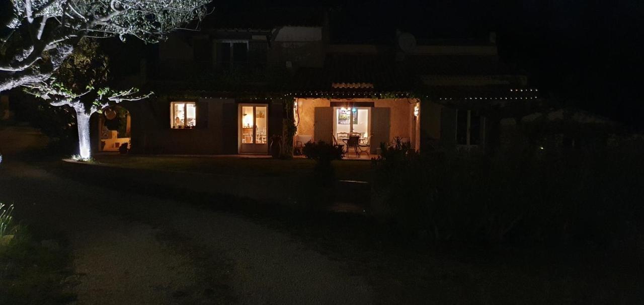 Le Mas Des Oliviers Puget-Ville Exterior foto