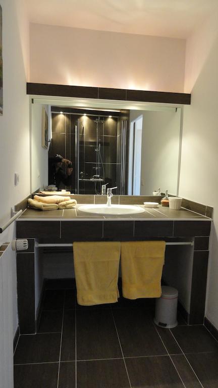 Le Mas Des Oliviers Puget-Ville Habitación foto